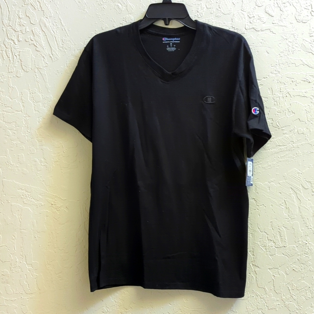 Champion Men's Black V-Neck Short Sleeve Tee Size Medium - Picture 1 of 5